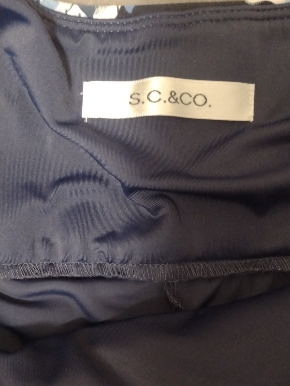 S.C.& Co Medium Blue Floral Print Mini Skort Skirt Athletic Casual Pocket Front - Picture 2 of 9